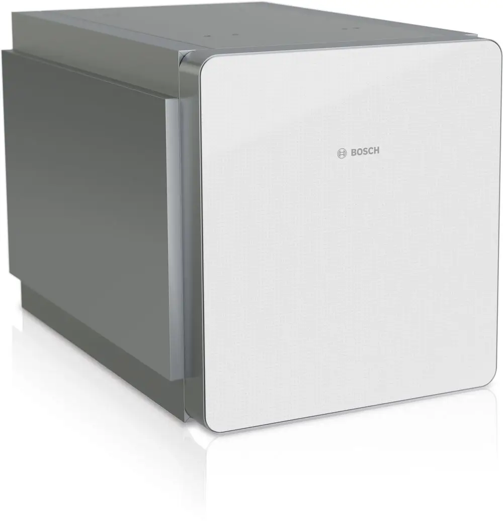 Bosch-Warmwasserspeicher in modernem Design, mit glatter, weißer Front und seitlichem grauem Gehäuse, auf einer reflektierenden Oberfläche platziert.